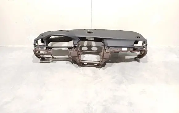 BMW 5 F10 F11 Dashboard 9166657