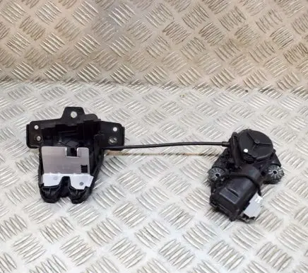 Volvo XC40 Tailgate/trunk/boot lock/catch/latch 32149889