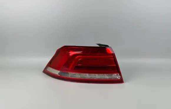 Volkswagen PASSAT B8 Rear/tail lights 3G5945095F 3G5945095 3G5945311