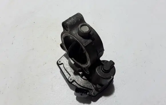 BMW 5 F10 F11 Throttle valve 7810752