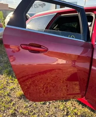 Peugeot 308 Rear door