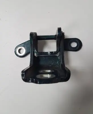 Opel Insignia A Rear door lower hinge A046574