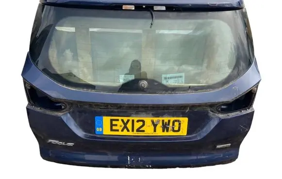 Ford Focus Tailgate/trunk/boot lid BM51N431F78AA