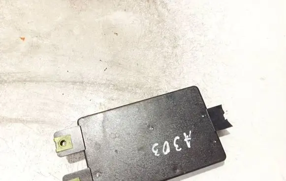 Volkswagen Touareg I Antenna control unit 7l6035530b