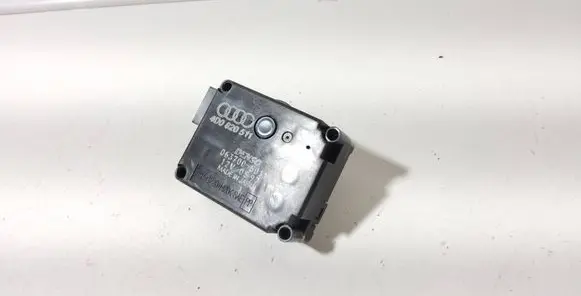 Audi A8 S8 D2 4D Air flap motor/actuator 4D0820511 0637005011 12V0597
