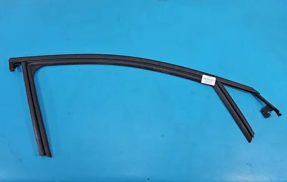 Opel Grandland X Front door rubber seal 9814856380 IMPRK1544272