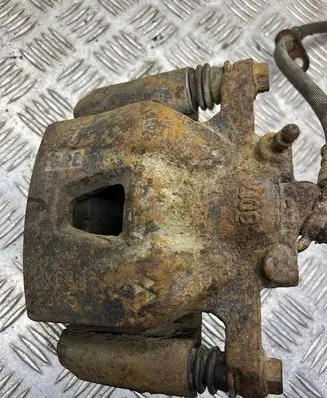 Lexus RX 300 Front brake caliper 83Z