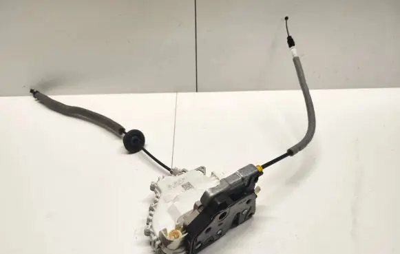 Audi Q7 4M Front door lock 8J2837016E