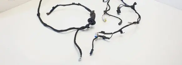 Mitsubishi Colt Tailgate/trunk wiring harness MN108060