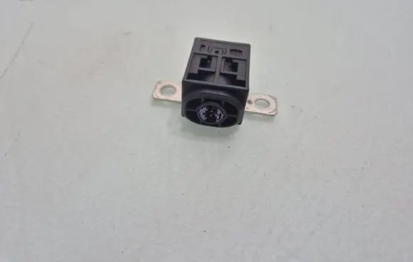 Volkswagen Touareg I Battery relay fuse 4F0915519