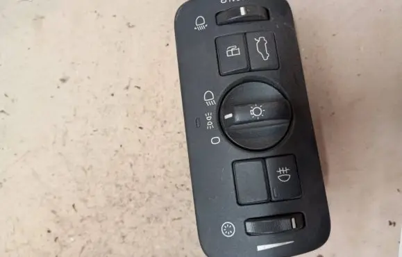 Volvo S60 Light switch 30739413 1213 04066312