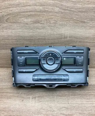 Toyota Auris 150 Climate control unit 5590002230B 7E16631001XZB