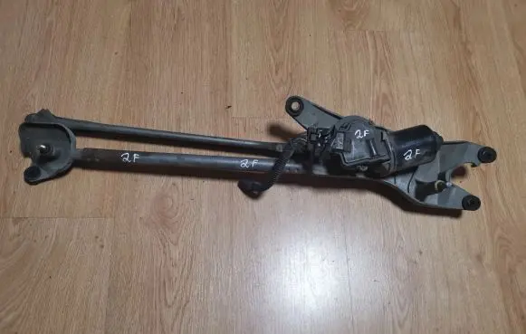 Chrysler Pacifica Front wiper linkage and motor 04894167AB 70113 AX1590107082