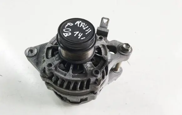 Toyota RAV 4 (XA40) Generator/alternator 2706037210 1042113550 33061