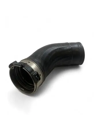 Volvo XC90 Intercooler hose/pipe 31657738