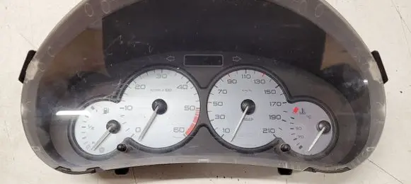Peugeot Partner Speedometer (instrument cluster) 9656801780 0007007510