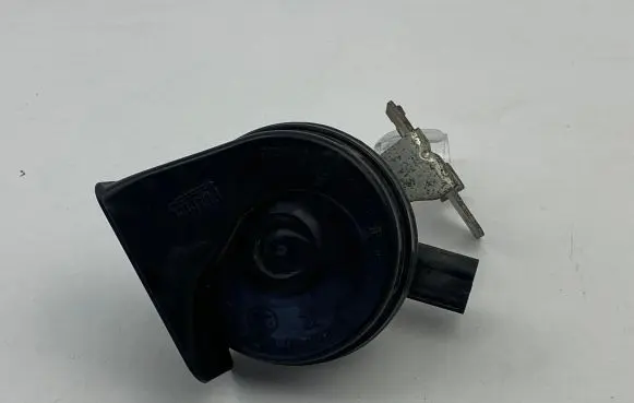 Volkswagen Passat Alltrack Horn signal 0055306
