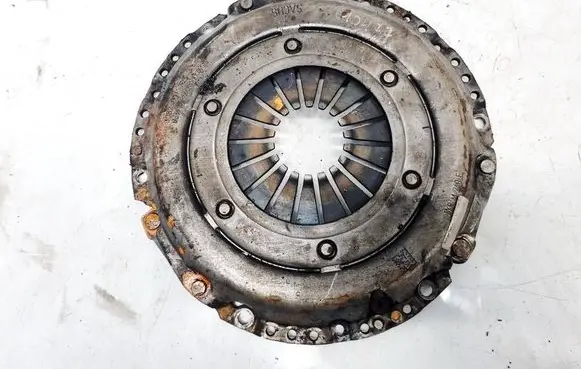 Opel Insignia A Pressure plate 