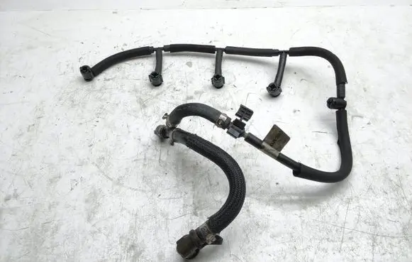 Volvo S60 Fuel return line/hose 31321198 0445130003