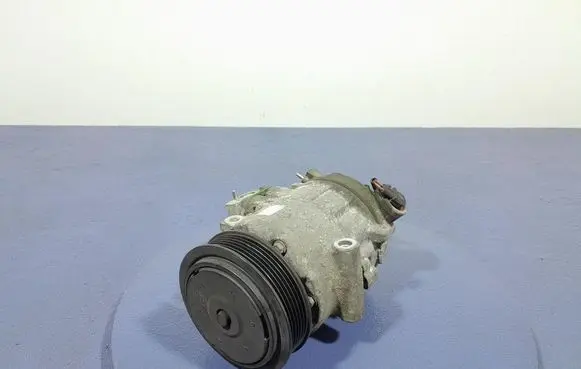 Seat Ibiza IV (6J,6P) Air conditioning (A/C) compressor (pump) 6Q0820808F