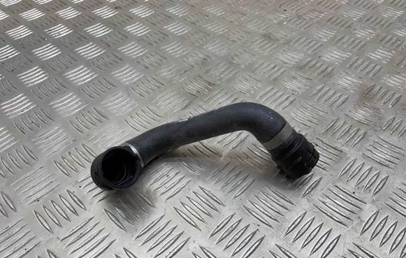 Mercedes-Benz C W205 Engine coolant pipe/hose A2055012300 A2055017100