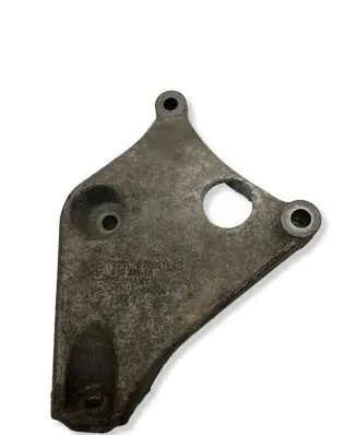 BMW 3 F30 F35 F31 Engine mounting bracket 21038310 6788611