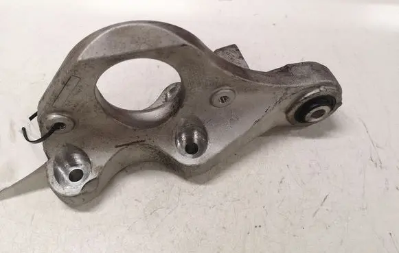 Volvo S90, V90 Driveshaft support bearing bracket 31401993