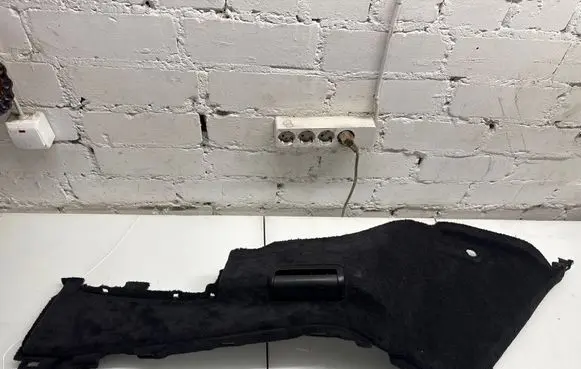 BMW X7 G07 Trunk/boot side trim panel 5A01882