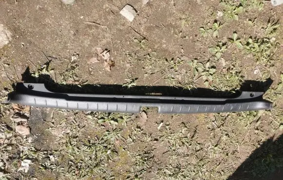 Volvo V70 Trunk/boot sill cover protection UCPCAS