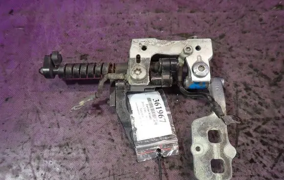 BMW X3 E83 Tailgate/trunk/boot hinge ES030408