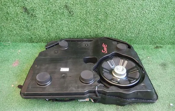 Fiat 500 Subwoofer speaker 52198037