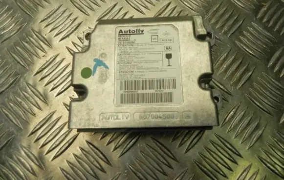Renault Laguna III Airbag control unit/module 606982400 G2245
