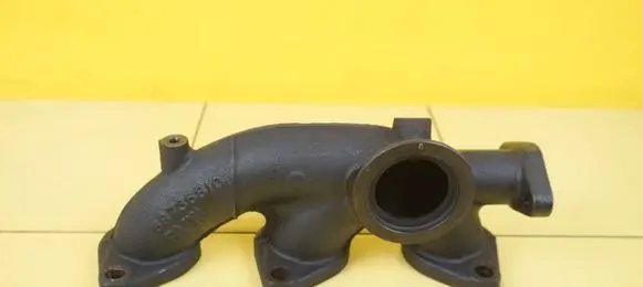 BMW 1 F20 F21 Exhaust manifold 68736810 B37D15A