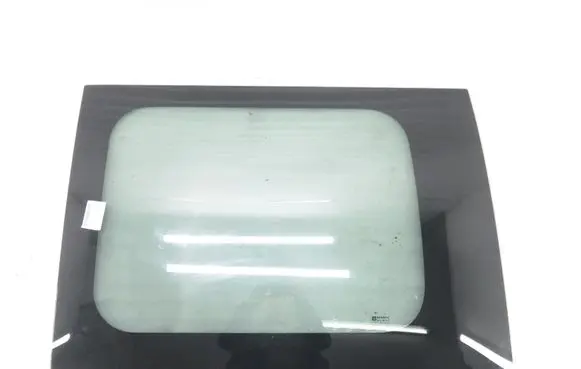 Renault Trafic II (X83) Rear side window 