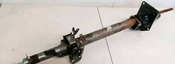 Nissan Terrano Steering wheel axle