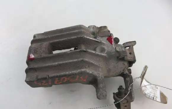 Volkswagen Golf IV Rear brake caliper 