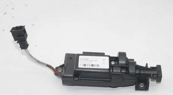 Audi A8 S8 D4 4H Seat belt adjustment rail 4H0857833