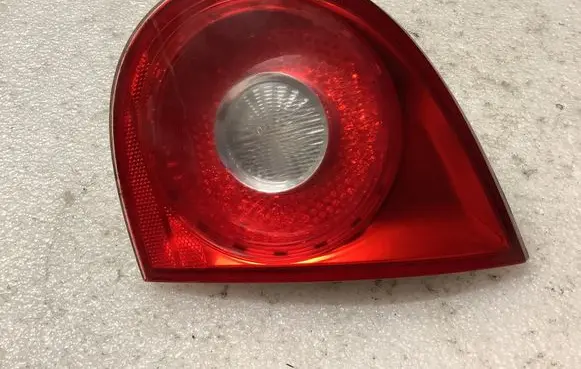 Volkswagen Golf V Tailgate rear/tail lights 1K6945094E A00000939 028500204