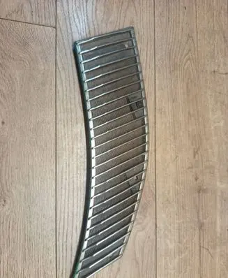 Mercedes-Benz 200 300 W123 Bonnet/hood grill 1238362465
