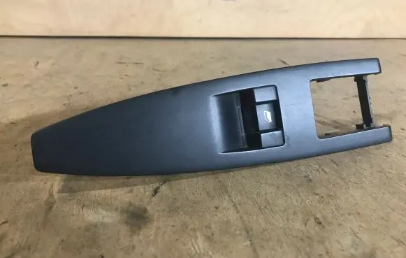 Citroen C6 Electric window control switch 96519386