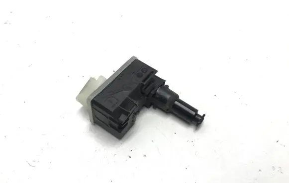 Peugeot 408 P54 Fuel tank cap lock motor D513103