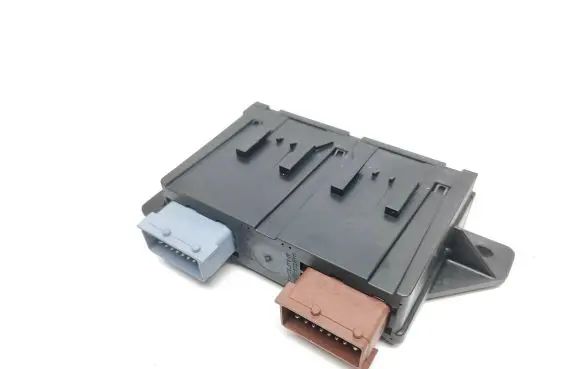 Peugeot 308 Tow bar trailer control unit/module 9665524180 ZR2301301338
