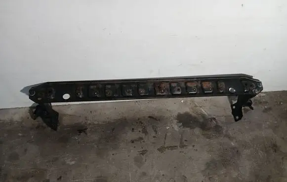 Volvo V60 Bottom radiator support slam panel 