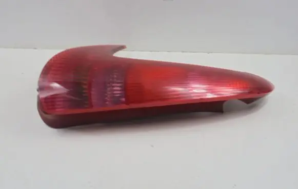 Peugeot 206 CC Rear/tail lights 1318G