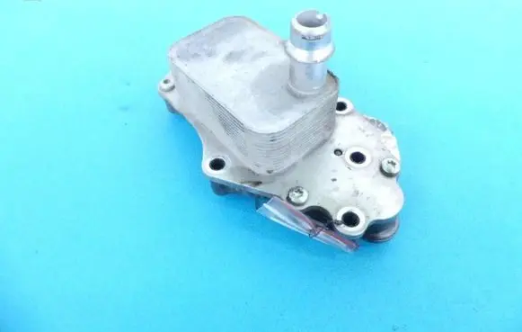 Opel Meriva B Engine oil radiator 55599943 IMPRK940648