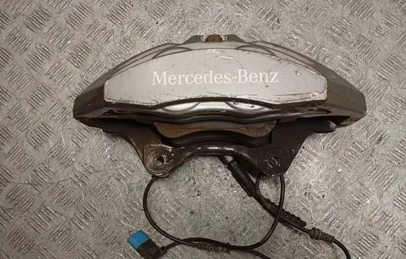 Mercedes-Benz S W222 Front brake caliper 20B4010600