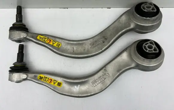 BMW 5 G30 G31 Front control arm 6861165