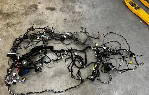 Dacia Sandero III Wiring harness 240108665R