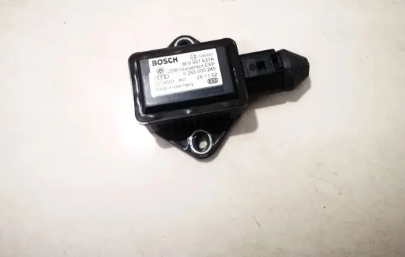 Volkswagen PASSAT B5.5 ESP acceleration yaw rate sensor 8e0907637a 0265005245