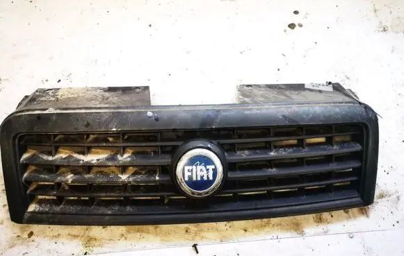 Fiat Doblo Front grill